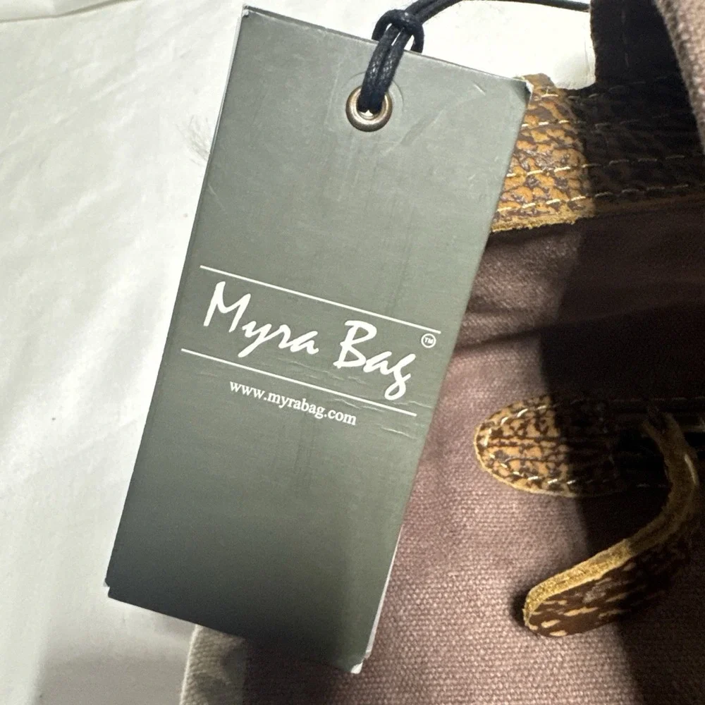 Myra Bag snap adds